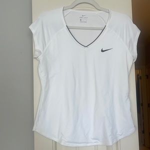 Nike Womens Size M dry fit shirt